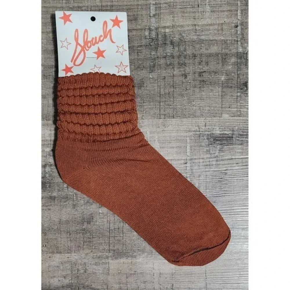 (LOT 4) Vintage Slouch Women's Scrunch Socks Black/White/Terracotta (One Size)